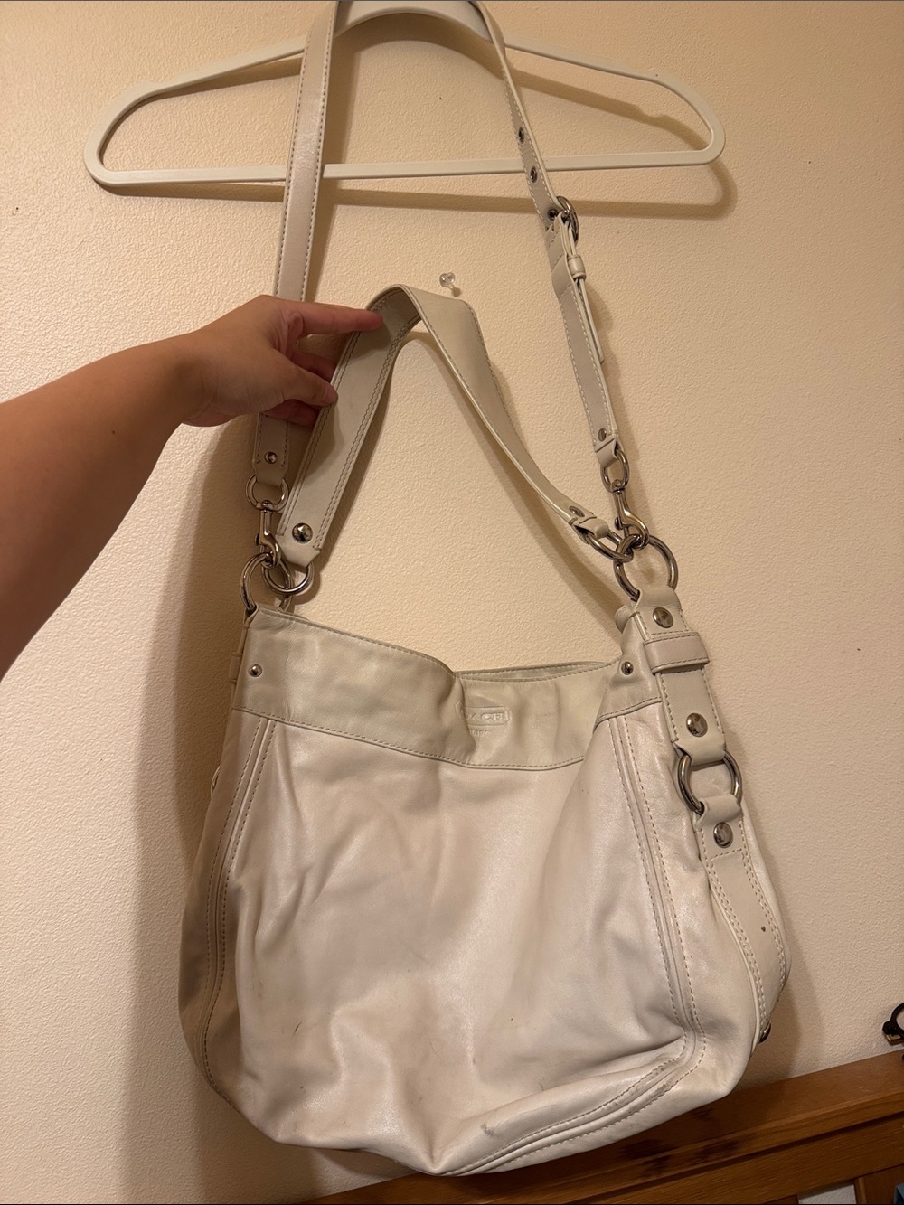Coach Cream Leather Shoulder Bag